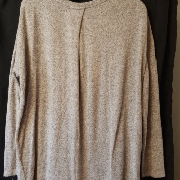 Shirt - Picture 2 of 2